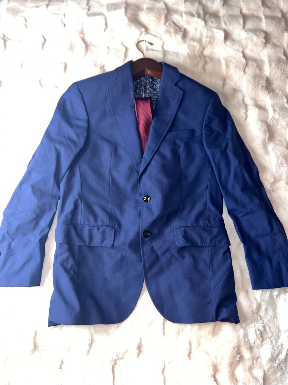 Men's Blue Tailored Classic Two-Button Sport Coat/Pants & white Boss button up